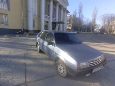 ВАЗ 2109 1994 у Кам'янське (Дніпродзержинськ) на Automoto.ua Синій ВАЗ 2109, об'ємом двигуна 1.5 л та пробігом 140 тис. км за 999 $, фото 1 на Automoto.ua