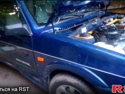ВАЗ 2109 1995 в Житомире на Automoto.ua Синий ВАЗ 2109, объемом двигателя 1.5 л и пробегом 180 тыс. км за 1500 $, фото 1 на Automoto.ua