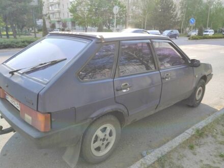 ВАЗ 2109 1995 у Горішні Плавні (Комсомольськ) на Automoto.ua Синій ВАЗ 2109, об'ємом двигуна 1.5 л та пробігом 300 тис. км за 1000 $, фото 1 на Automoto.ua