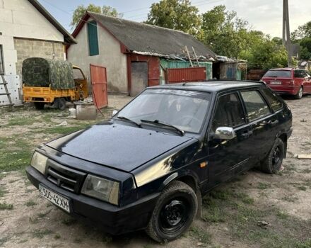Синий ВАЗ 2109, объемом двигателя 1.5 л и пробегом 300 тыс. км за 550 $, фото 1 на Automoto.ua