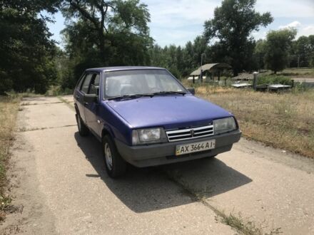 ВАЗ 2109 1995 у Изюме на Automoto.ua Синій ВАЗ 2109, об'ємом двигуна 1.3 л та пробігом 170 тис. км за 672 $, фото 1 на Automoto.ua