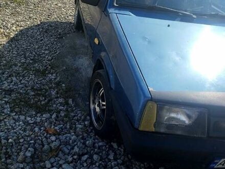 Синий ВАЗ 2109, объемом двигателя 1.5 л и пробегом 200 тыс. км за 1600 $, фото 1 на Automoto.ua