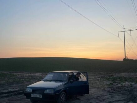 Синий ВАЗ 2109, объемом двигателя 1 л и пробегом 10 тыс. км за 1000 $, фото 1 на Automoto.ua