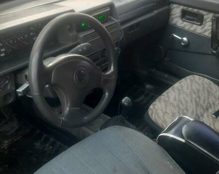 Синий ВАЗ 2109, объемом двигателя 1.5 л и пробегом 300 тыс. км за 1067 $, фото 1 на Automoto.ua