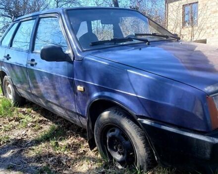 Синий ВАЗ 2109, объемом двигателя 1.5 л и пробегом 220 тыс. км за 500 $, фото 1 на Automoto.ua