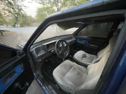 Синий ВАЗ 2109, объемом двигателя 1.5 л и пробегом 110 тыс. км за 450 $, фото 1 на Automoto.ua