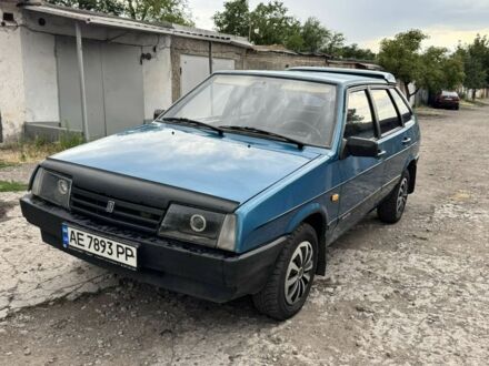 ВАЗ 2109 2001 в Кривом Роге на Automoto.ua Синий ВАЗ 2109, объемом двигателя 1.5 л и пробегом 196 тыс. км за 1750 $, фото 1 на Automoto.ua