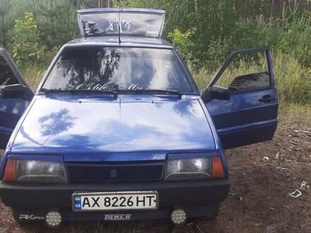 Синій ВАЗ 2109, об'ємом двигуна 1.5 л та пробігом 210 тис. км за 2000 $, фото 1 на Automoto.ua