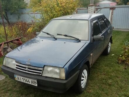 ВАЗ 2109 2004 в Кагарлыке на Automoto.ua Синий ВАЗ 2109, объемом двигателя 1.5 л и пробегом 1 тыс. км за 835 $, фото 1 на Automoto.ua