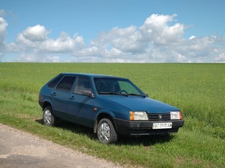 ВАЗ 2109 2005 у Хмельницькому на Automoto.ua Синій ВАЗ 2109, об'ємом двигуна 1.5 л та пробігом 1 тис. км за 1052 $, фото 1 на Automoto.ua