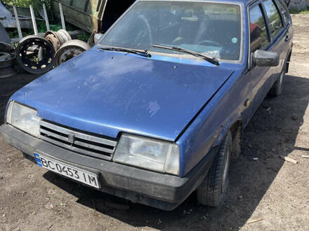 ВАЗ 2109 2006 в Радехове на Automoto.ua Синий ВАЗ 2109, объемом двигателя 1.5 л и пробегом 372 тыс. км за 700 $, фото 1 на Automoto.ua