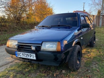 Синий ВАЗ 2109, объемом двигателя 1.5 л и пробегом 180 тыс. км за 1500 $, фото 1 на Automoto.ua