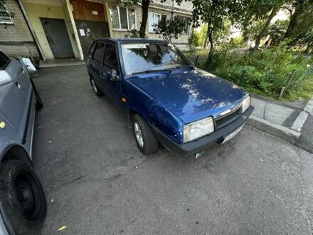 Синий ВАЗ 2109, объемом двигателя 1.6 л и пробегом 185 тыс. км за 1235 $, фото 1 на Automoto.ua