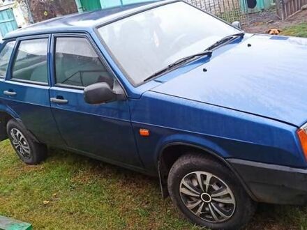 Синій ВАЗ 2109, об'ємом двигуна 1.6 л та пробігом 265 тис. км за 2000 $, фото 1 на Automoto.ua