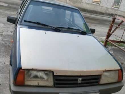 ВАЗ 2109 2010 в Черкассах на Automoto.ua Синий ВАЗ 2109, объемом двигателя 1.6 л и пробегом 320 тыс. км за 1000 $, фото 1 на Automoto.ua