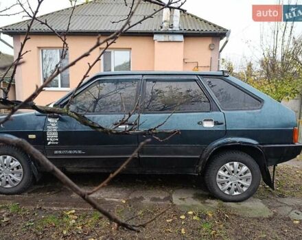 Зеленый ВАЗ 2109, объемом двигателя 1.3 л и пробегом 500 тыс. км за 1000 $, фото 1 на Automoto.ua