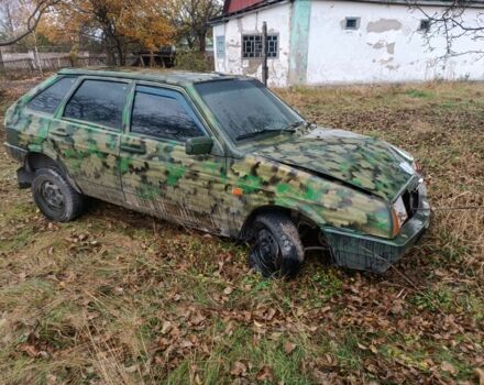 Зеленый ВАЗ 2109, объемом двигателя 1.5 л и пробегом 190 тыс. км за 350 $, фото 3 на Automoto.ua