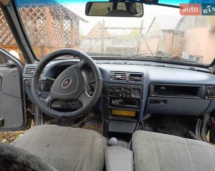 Зеленый ВАЗ 2109, объемом двигателя 1.3 л и пробегом 500 тыс. км за 1000 $, фото 3 на Automoto.ua