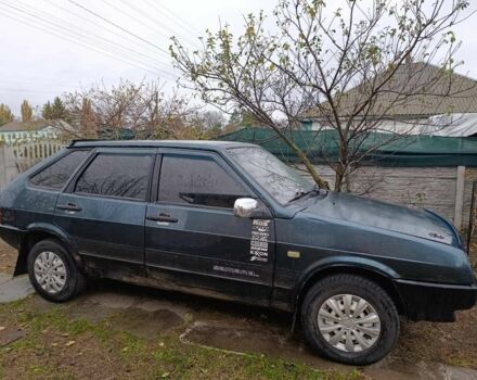 Зеленый ВАЗ 2109, объемом двигателя 1.3 л и пробегом 500 тыс. км за 1000 $, фото 1 на Automoto.ua