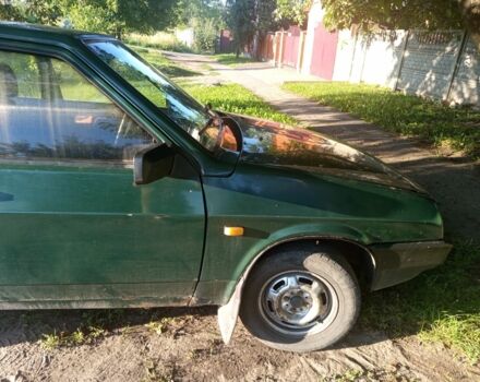 Зелений ВАЗ 2109, об'ємом двигуна 1.5 л та пробігом 250 тис. км за 800 $, фото 2 на Automoto.ua