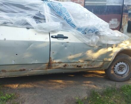 Зелений ВАЗ 2109, об'ємом двигуна 1.5 л та пробігом 250 тис. км за 800 $, фото 9 на Automoto.ua