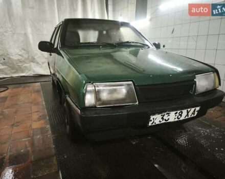 Зеленый ВАЗ 2109, объемом двигателя 1.6 л и пробегом 80 тыс. км за 800 $, фото 3 на Automoto.ua