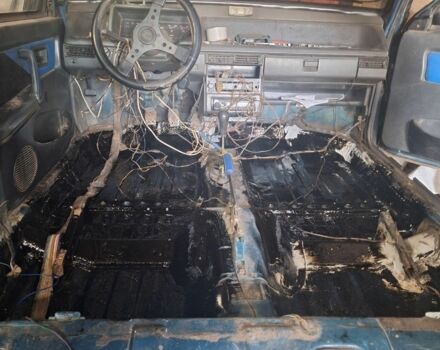 Зеленый ВАЗ 2109, объемом двигателя 1.5 л и пробегом 200 тыс. км за 1400 $, фото 6 на Automoto.ua