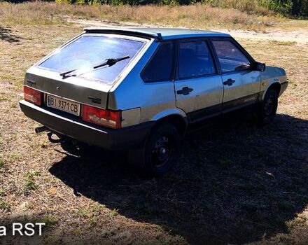 Зеленый ВАЗ 2109, объемом двигателя 1.5 л и пробегом 350 тыс. км за 800 $, фото 2 на Automoto.ua