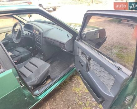 Зеленый ВАЗ 2109, объемом двигателя 1.5 л и пробегом 200 тыс. км за 2000 $, фото 11 на Automoto.ua