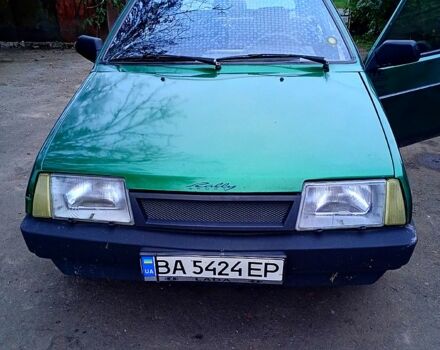 Зеленый ВАЗ 2109, объемом двигателя 1.5 л и пробегом 150 тыс. км за 1100 $, фото 5 на Automoto.ua