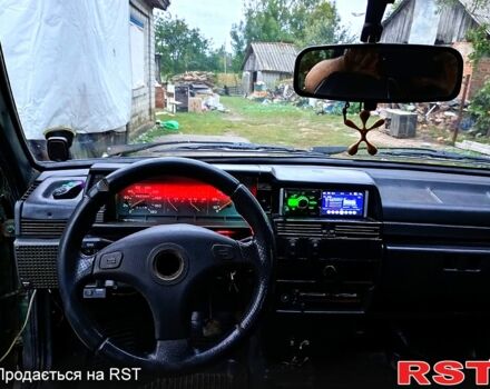 Зеленый ВАЗ 2109, объемом двигателя 1.5 л и пробегом 150 тыс. км за 1100 $, фото 1 на Automoto.ua