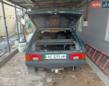 Зеленый ВАЗ 2109, объемом двигателя 1.5 л и пробегом 250 тыс. км за 1100 $, фото 2 на Automoto.ua