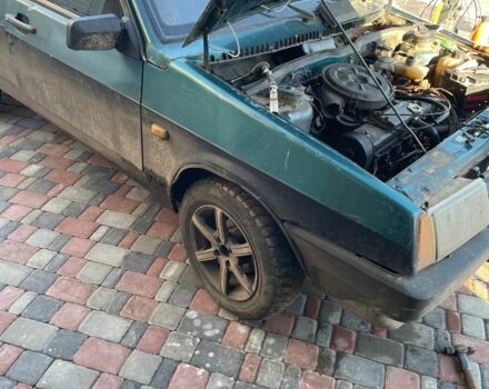 Зеленый ВАЗ 2109, объемом двигателя 0 л и пробегом 193 тыс. км за 600 $, фото 1 на Automoto.ua