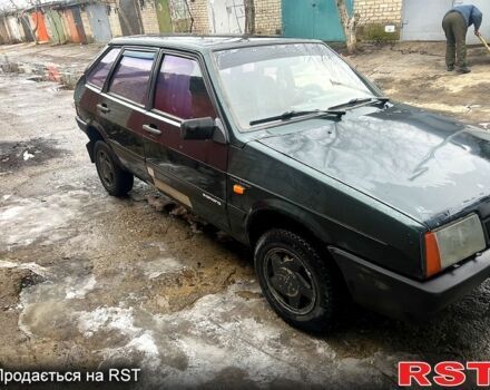 Зеленый ВАЗ 2109, объемом двигателя 1.5 л и пробегом 300 тыс. км за 900 $, фото 2 на Automoto.ua