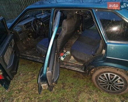 Зелений ВАЗ 2109, об'ємом двигуна 1.5 л та пробігом 185 тис. км за 1065 $, фото 5 на Automoto.ua