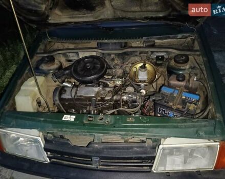 Зелений ВАЗ 2109, об'ємом двигуна 1.5 л та пробігом 183 тис. км за 1600 $, фото 4 на Automoto.ua