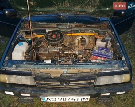 Зелений ВАЗ 2109, об'ємом двигуна 1.5 л та пробігом 185 тис. км за 1065 $, фото 6 на Automoto.ua