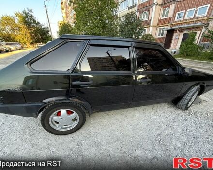 Зеленый ВАЗ 2109, объемом двигателя 1.5 л и пробегом 336 тыс. км за 1400 $, фото 3 на Automoto.ua