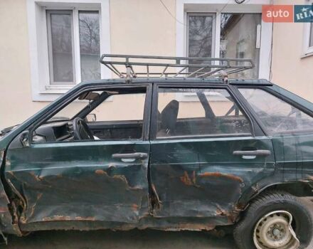 Зеленый ВАЗ 2109, объемом двигателя 1.5 л и пробегом 372 тыс. км за 300 $, фото 5 на Automoto.ua