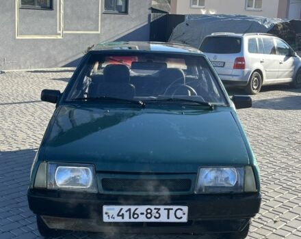 Зеленый ВАЗ 2109, объемом двигателя 1.5 л и пробегом 374 тыс. км за 800 $, фото 1 на Automoto.ua