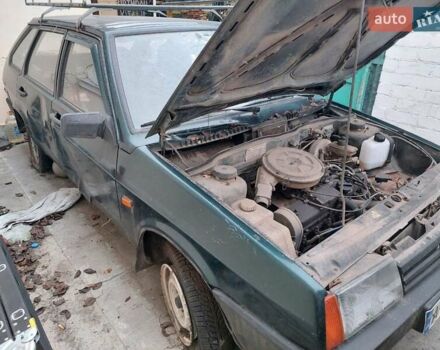 Зеленый ВАЗ 2109, объемом двигателя 1.5 л и пробегом 372 тыс. км за 300 $, фото 4 на Automoto.ua
