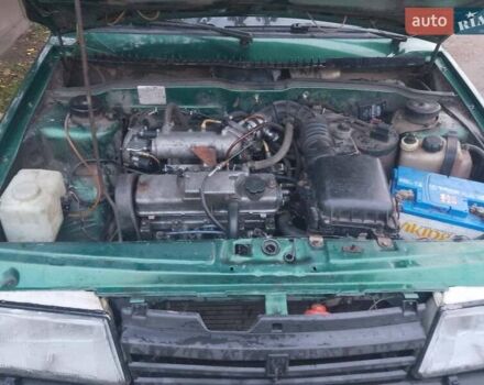 Зеленый ВАЗ 2109, объемом двигателя 1.5 л и пробегом 240 тыс. км за 1200 $, фото 4 на Automoto.ua