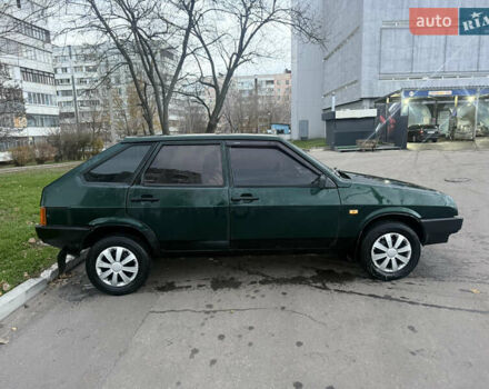 Зеленый ВАЗ 2109, объемом двигателя 1.5 л и пробегом 220 тыс. км за 999 $, фото 4 на Automoto.ua