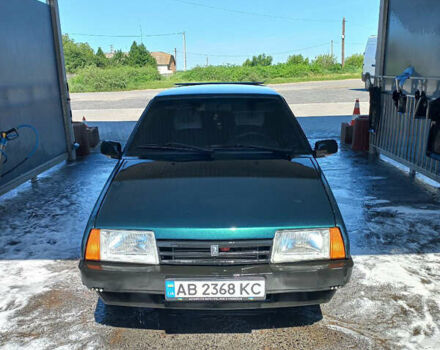 Зеленый ВАЗ 2109, объемом двигателя 1.5 л и пробегом 280 тыс. км за 1400 $, фото 1 на Automoto.ua