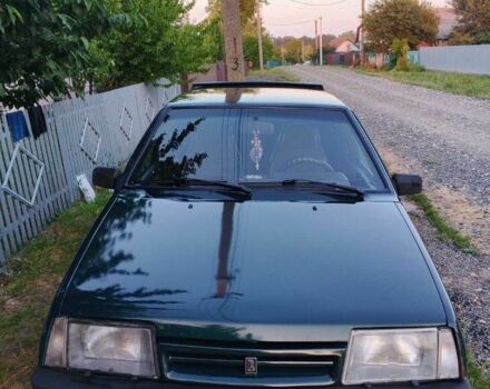 Зелений ВАЗ 2109, об'ємом двигуна 1.5 л та пробігом 140 тис. км за 2000 $, фото 2 на Automoto.ua