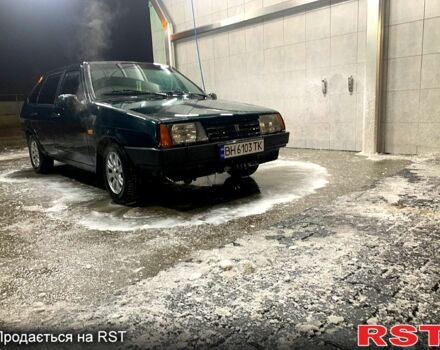 Зеленый ВАЗ 2109, объемом двигателя 1.5 л и пробегом 238 тыс. км за 2000 $, фото 2 на Automoto.ua