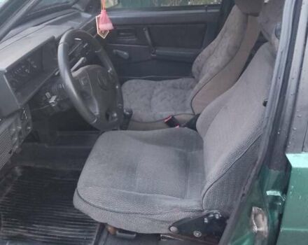 Зеленый ВАЗ 2109, объемом двигателя 1.5 л и пробегом 240 тыс. км за 1200 $, фото 3 на Automoto.ua