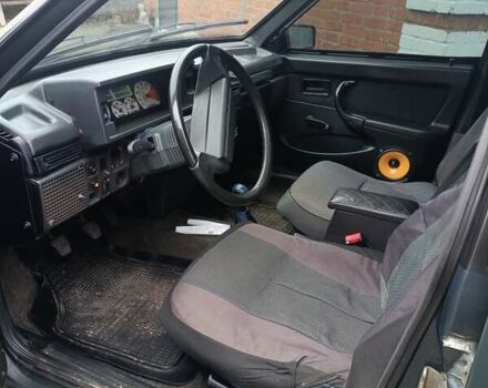 Зеленый ВАЗ 2109, объемом двигателя 1.5 л и пробегом 250 тыс. км за 1299 $, фото 6 на Automoto.ua