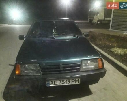 Зелений ВАЗ 2109, об'ємом двигуна 1.5 л та пробігом 70 тис. км за 2000 $, фото 1 на Automoto.ua
