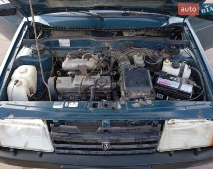 Зеленый ВАЗ 2109, объемом двигателя 1.5 л и пробегом 170 тыс. км за 1500 $, фото 3 на Automoto.ua